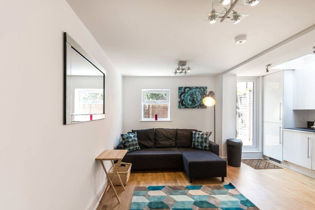 Property photo 3 of 21 Picture No. 18