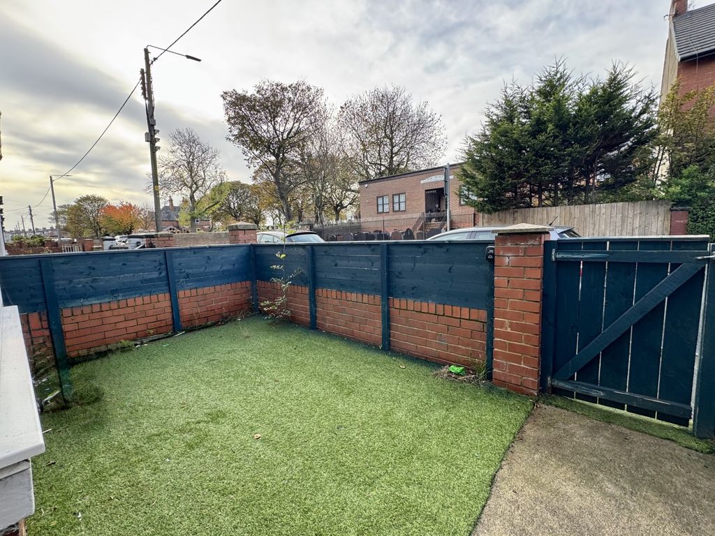 Property photo 2 of 16 Img_4365