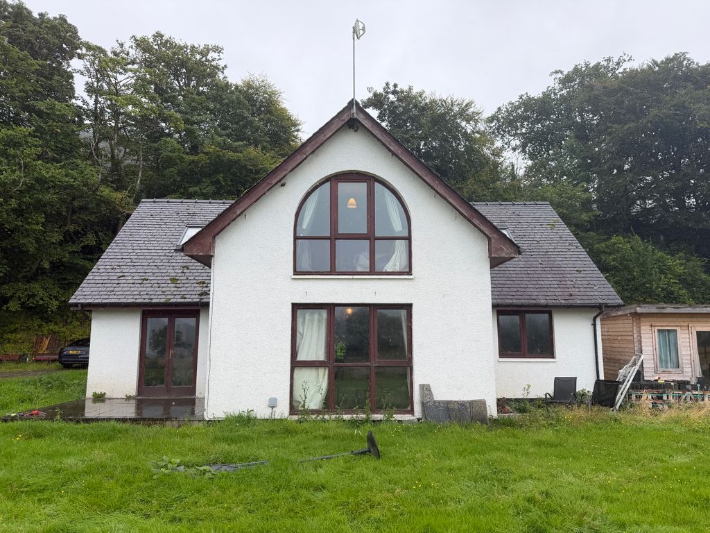 Property photo 1 of 7 1