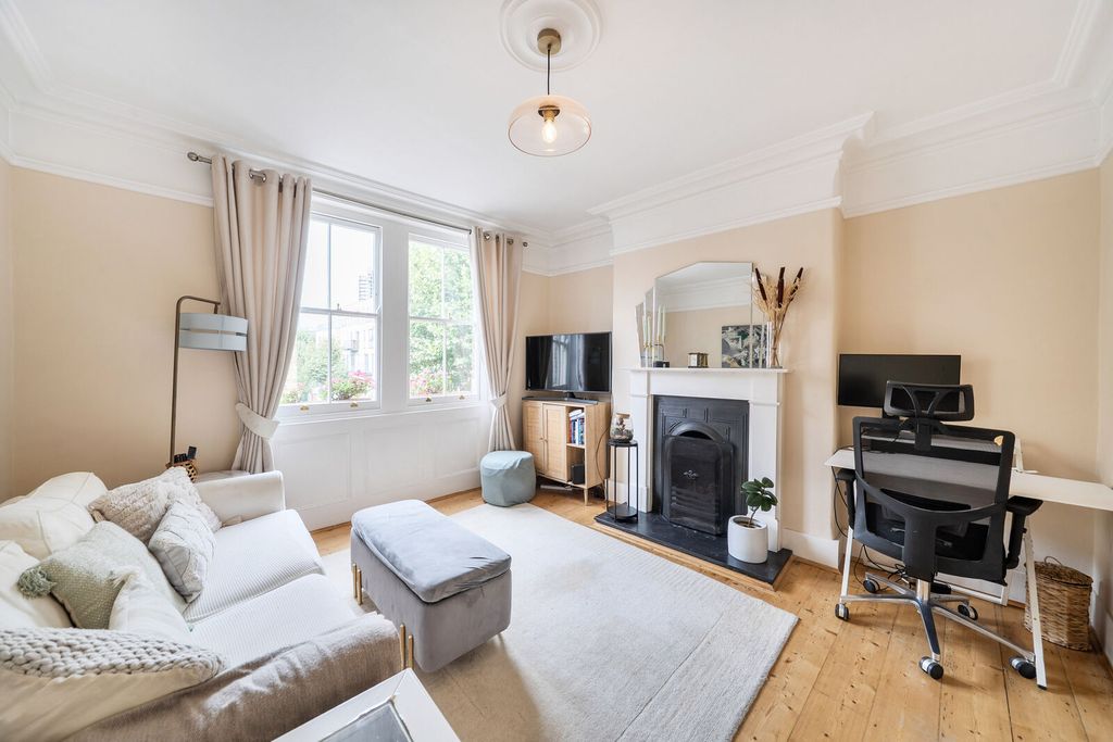 Property photo 1 of 15