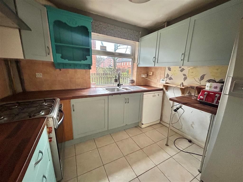 Property photo 1 of 12 Image