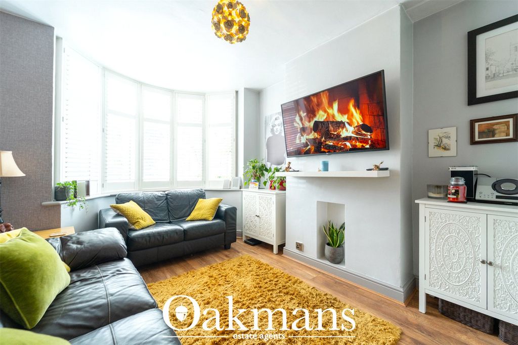 Property photo 3 of 34 Picture No. 23