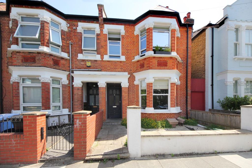 Property photo 1 of 14