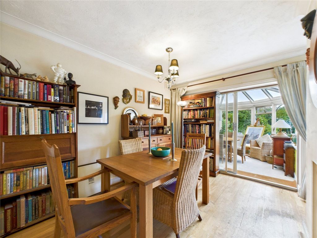Property photo 2 of 12 2 - Picture No. 31