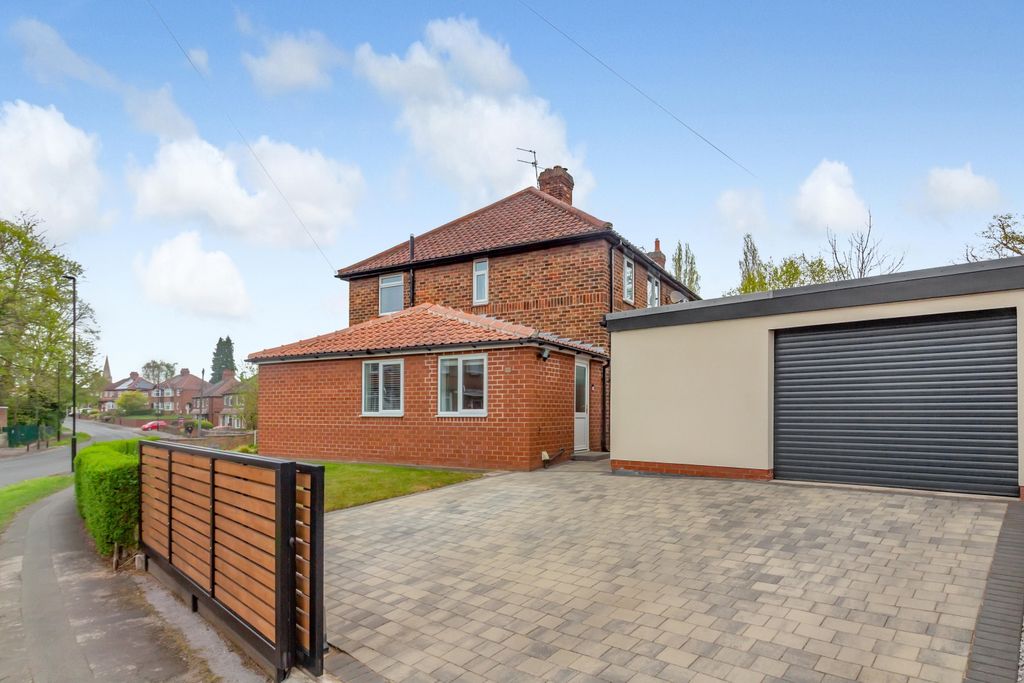 Property photo 2 of 25 Img_3886