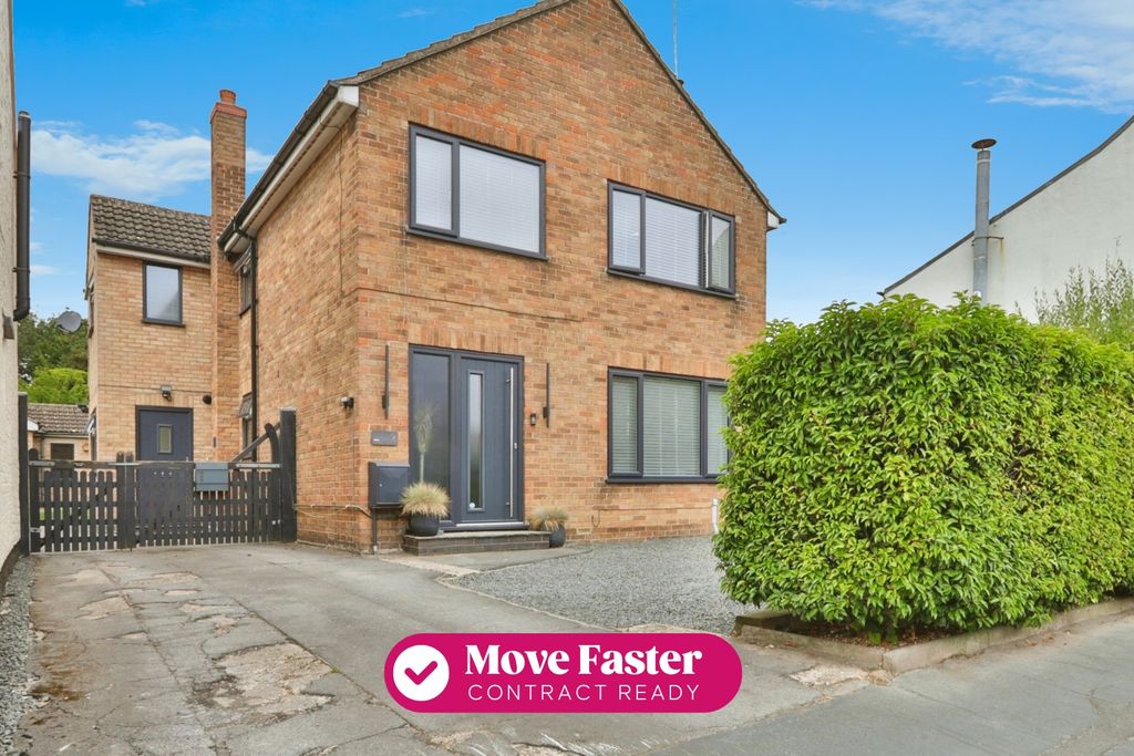 Property photo 1 of 31 4409381