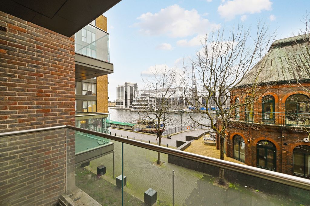 Property photo 3 of 28 Photo 3