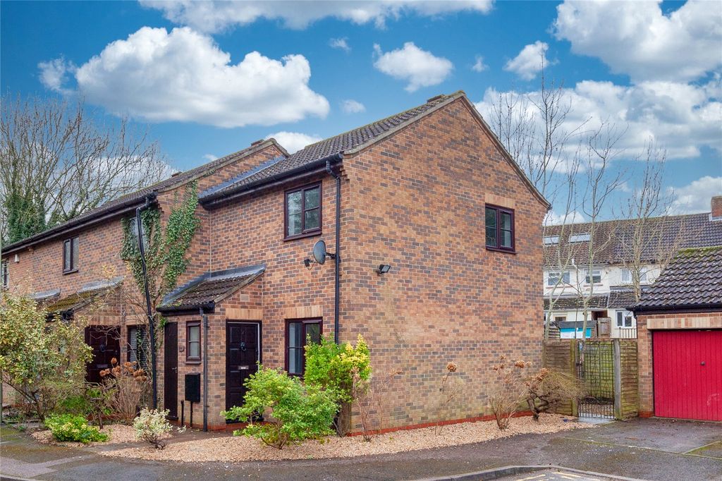 Property photo 1 of 10 Picture No. 13