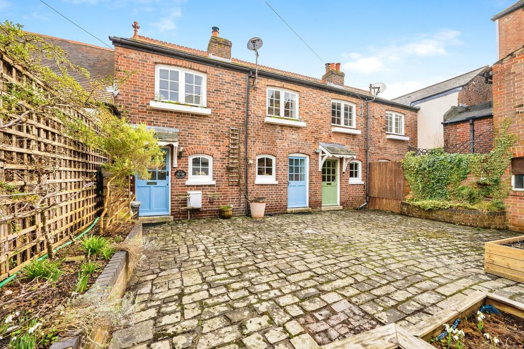 Property photo 1 of 34