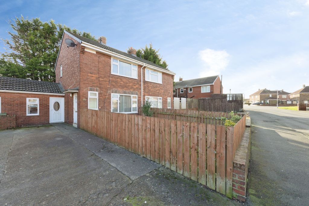 Property photo 2 of 15