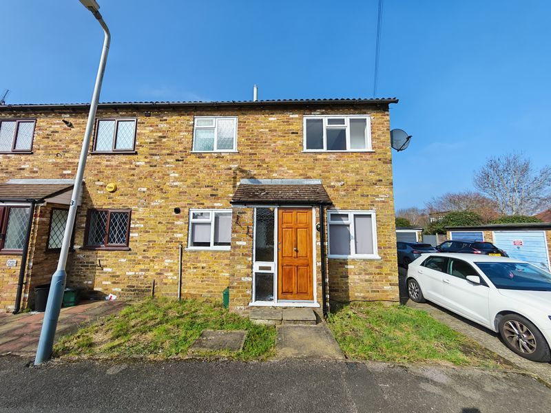 Property photo 1 of 9 Photo 9