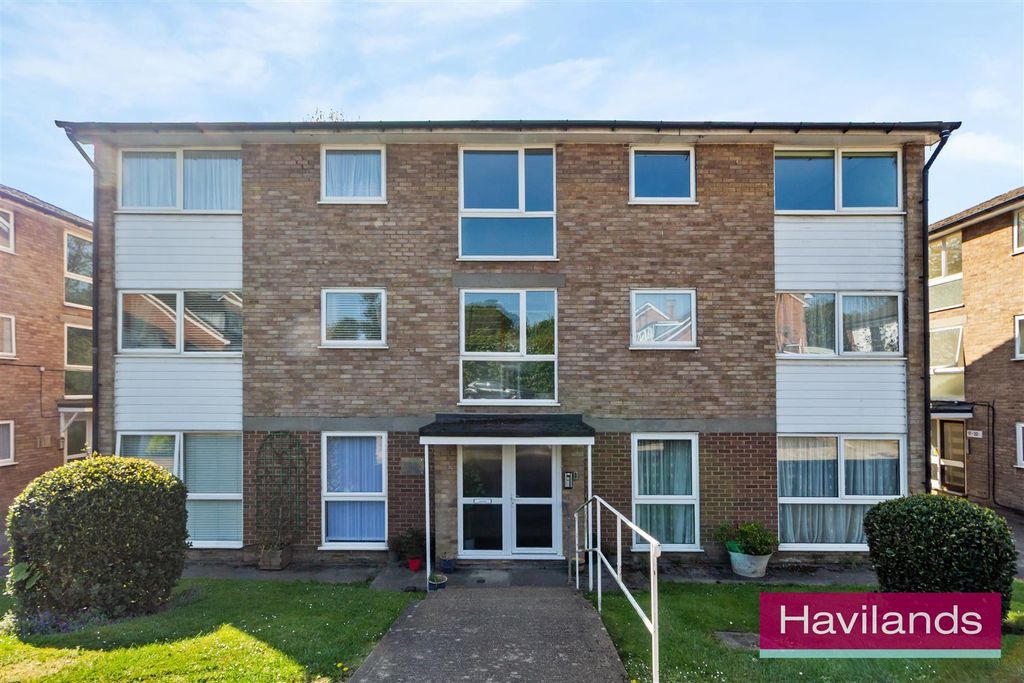 Property photo 1 of 12 Gallus Close-12.Jpg