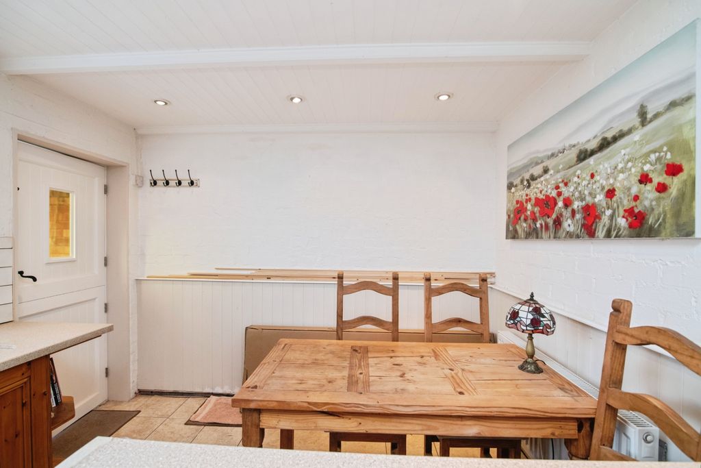 Property photo 2 of 15 Dining Area