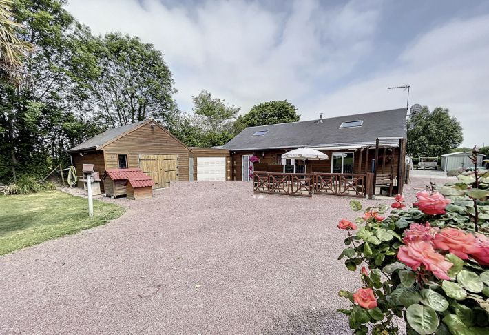 Property photo 1 of 18
