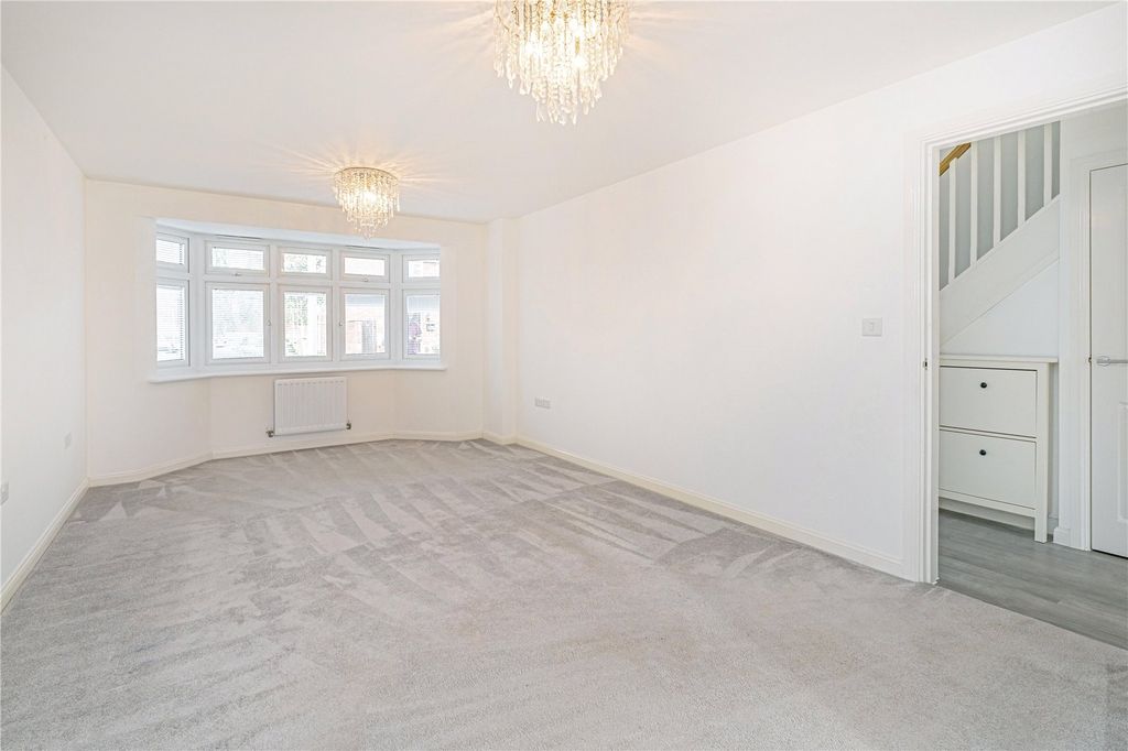 Property photo 3 of 15 Picture No. 31