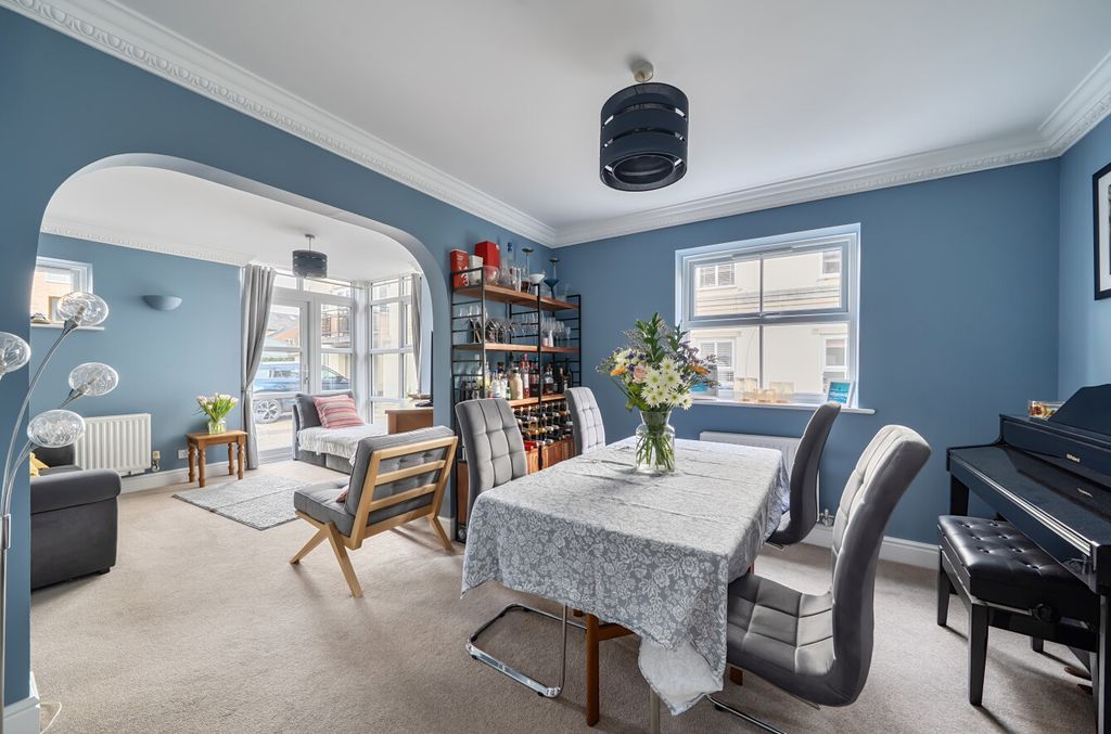 Property photo 3 of 18 1431463-15-69B82F...