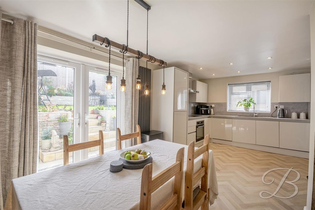 Property photo 2 of 29 Ccltd-8.Jpg