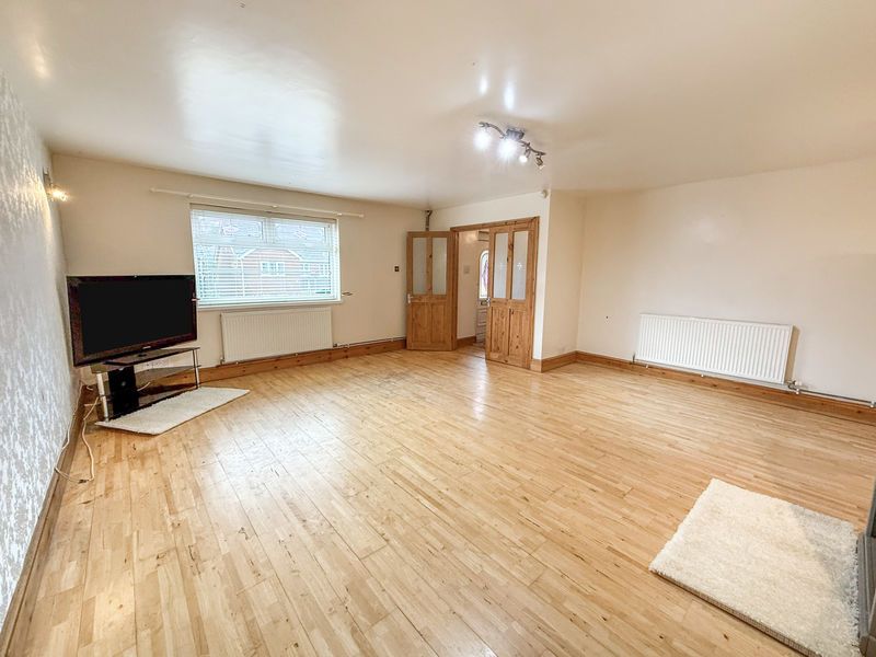 Property photo 2 of 19 Photo 2