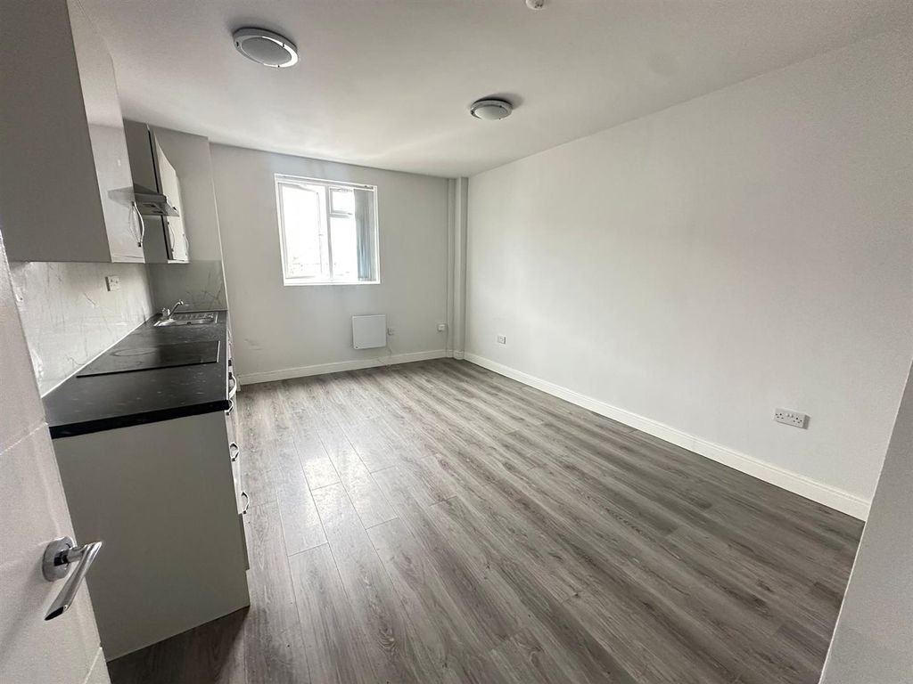 Property photo 1 of 7 Photo 30-10-2025, 11 58 39 Am (1).Jpg