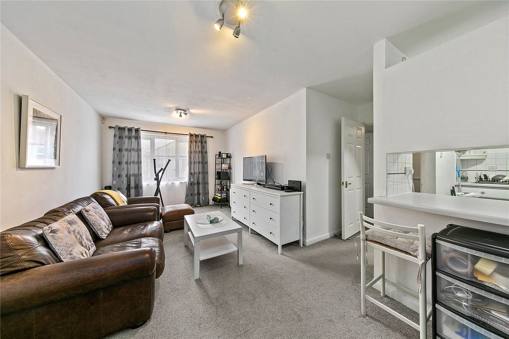 Property photo 2 of 9 Picture No. 02