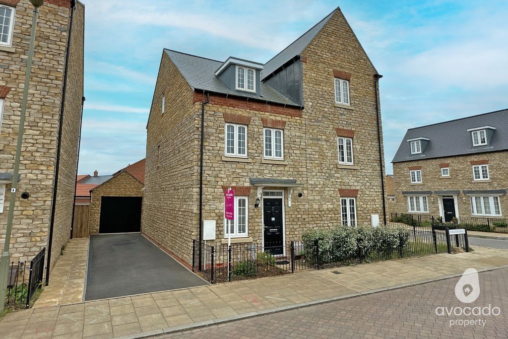 Property photo 1 of 14 4167461
