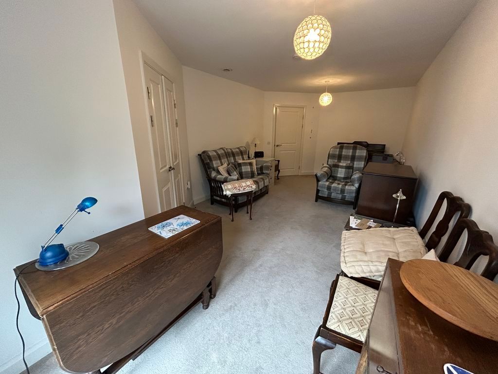 Property photo 3 of 11 Photo 3