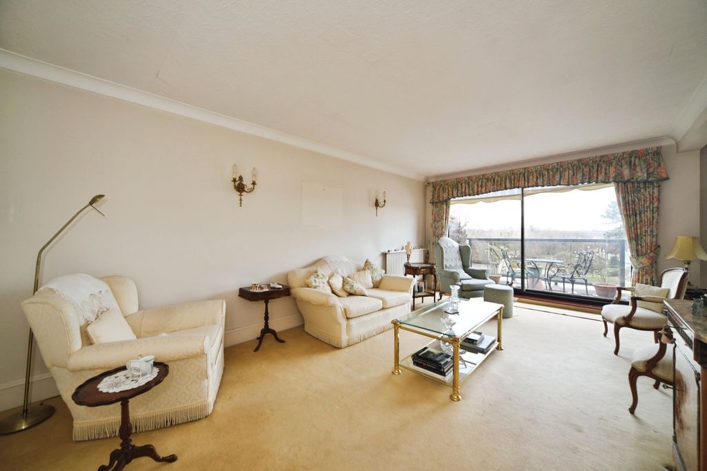 Property photo 2 of 19 Pbox-Img.Jpg