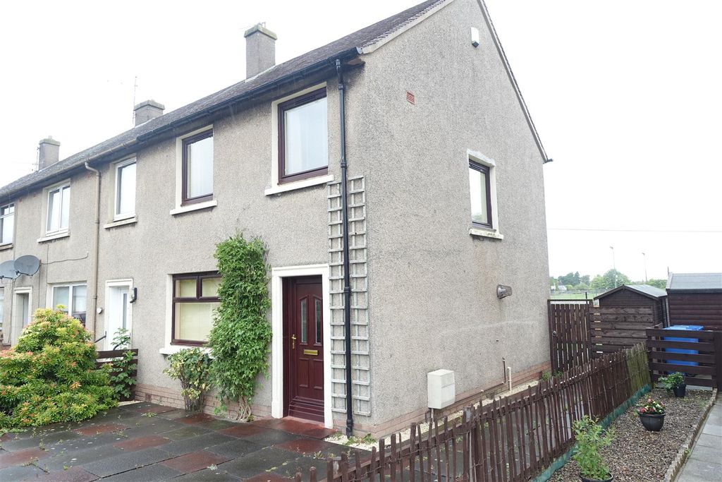 Property photo 1 of 11 Front
