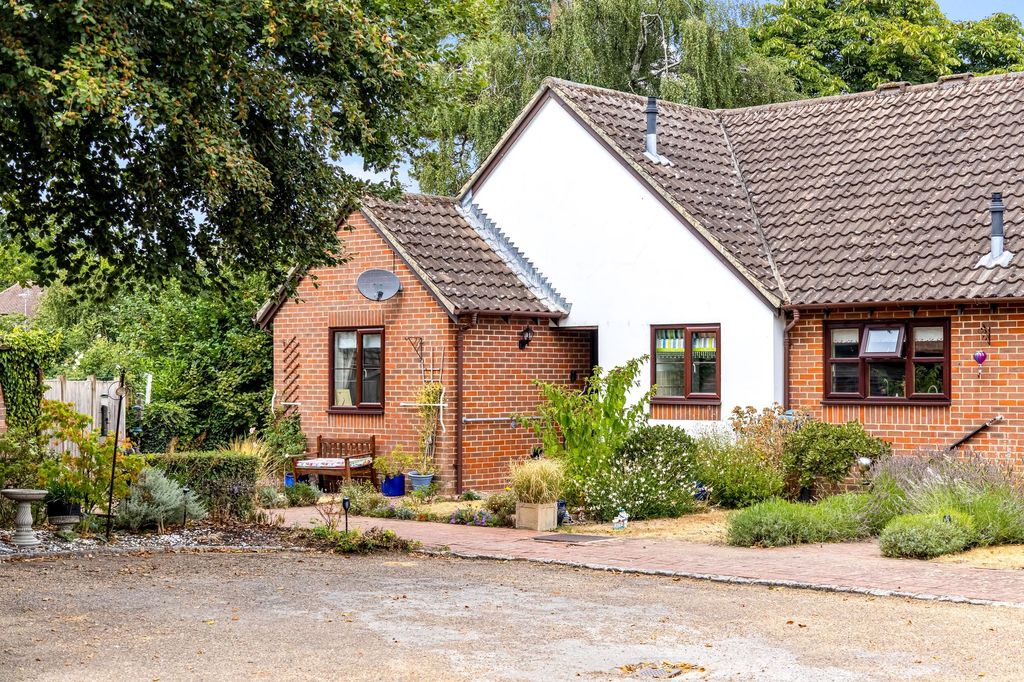 Property photo 1 of 20