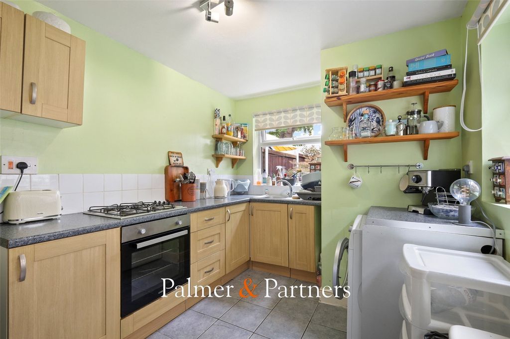 Property photo 3 of 16 Picture No. 04