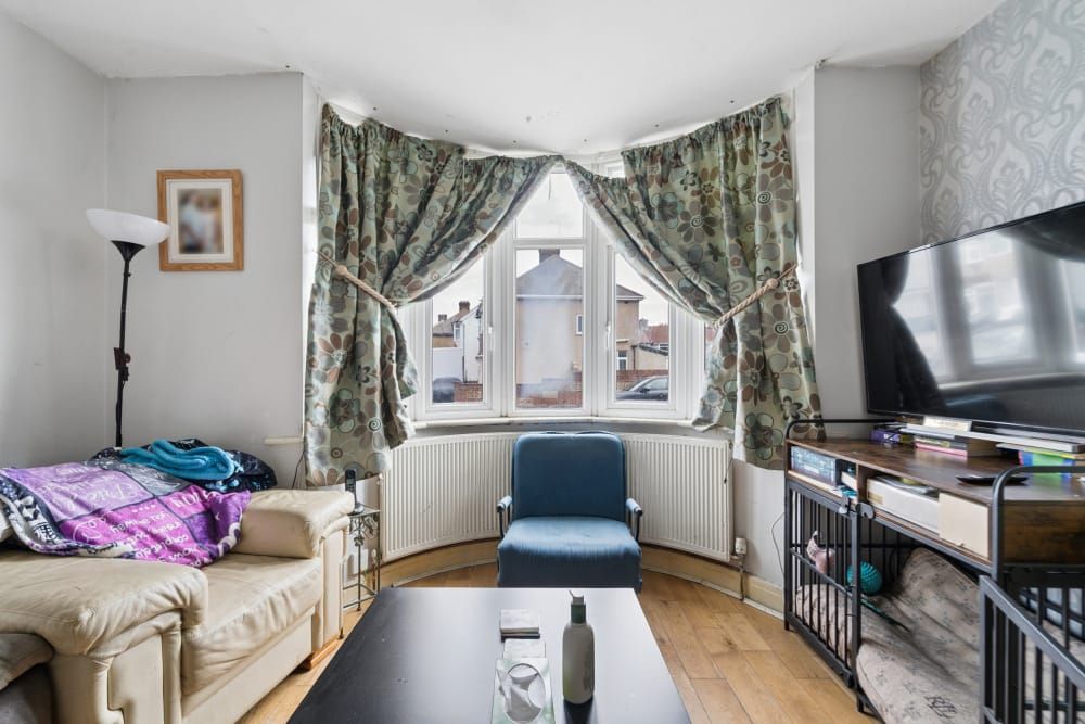 Property photo 2 of 18