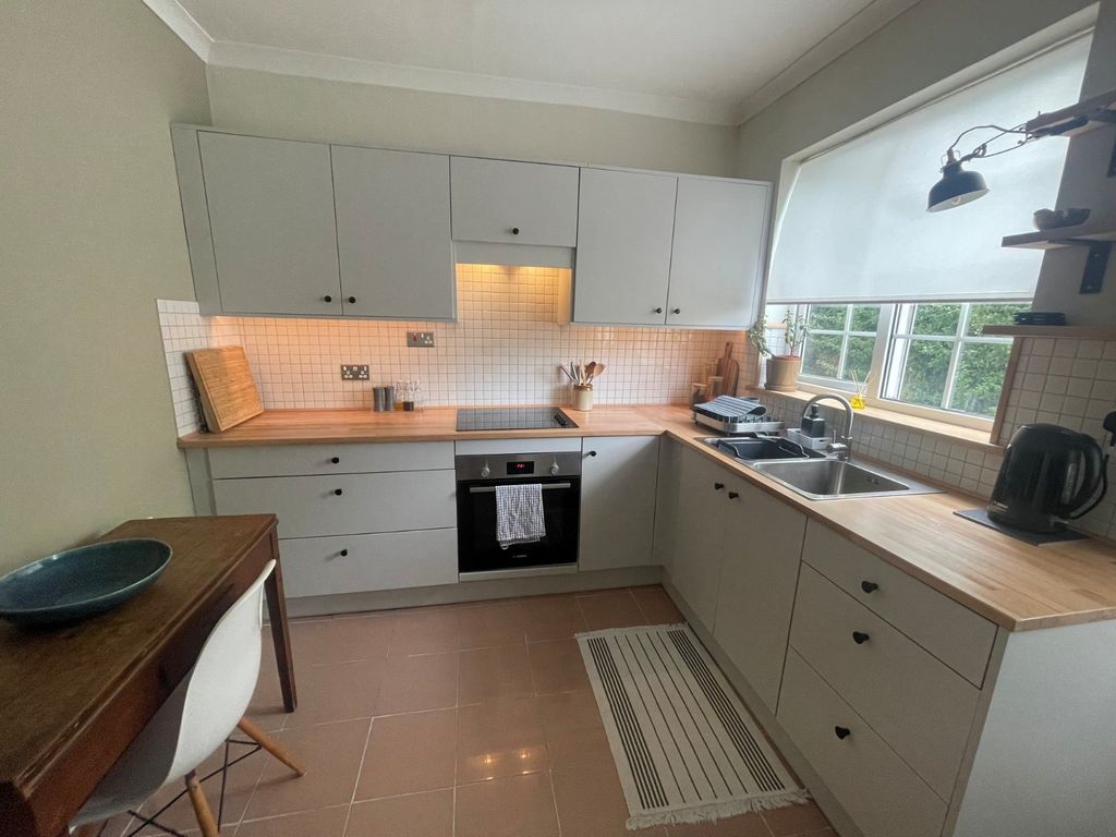 Property photo 3 of 6 Picture No. 02