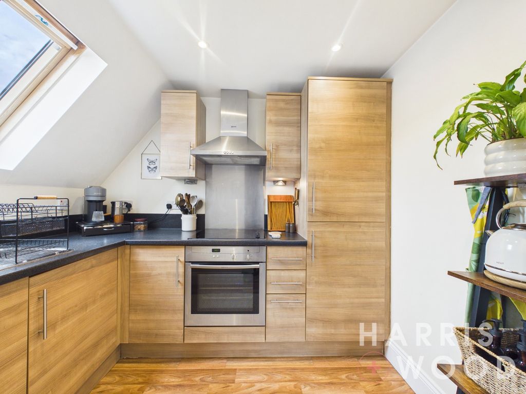 Property photo 3 of 14 5083198