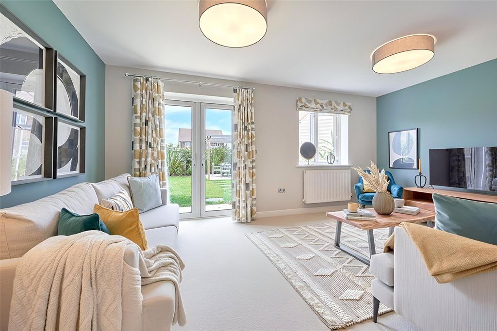 Property photo 3 of 8 Living Room