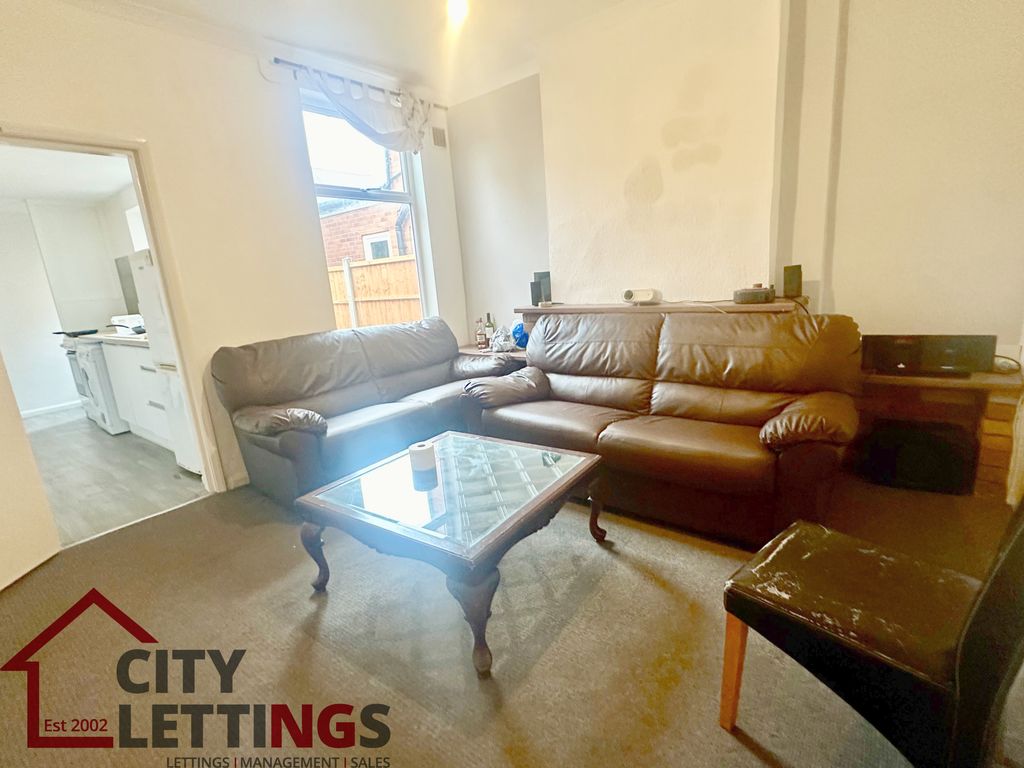 Property photo 3 of 13 Img_0121