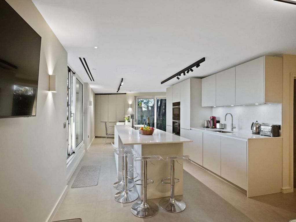 Property photo 1 of 18 P1591998.Jpg