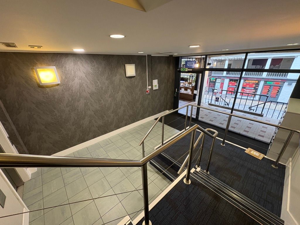 Property photo 3 of 6 Photo 28