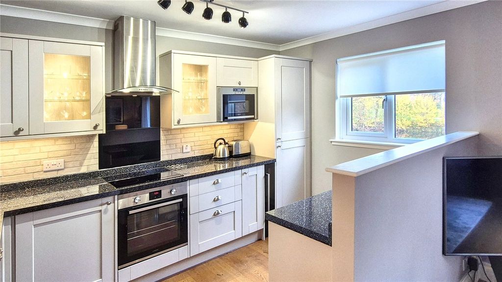 Property photo 3 of 15 Picture No. 08