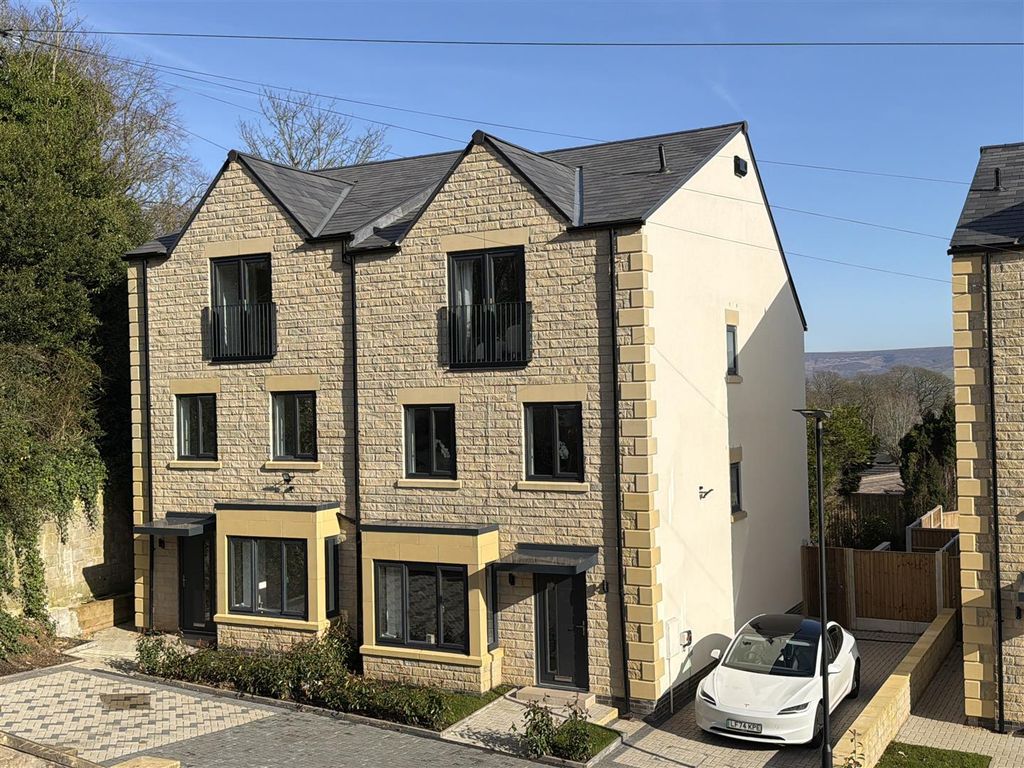 Property photo 1 of 31 Dji_20260318_151525_533.Jpeg