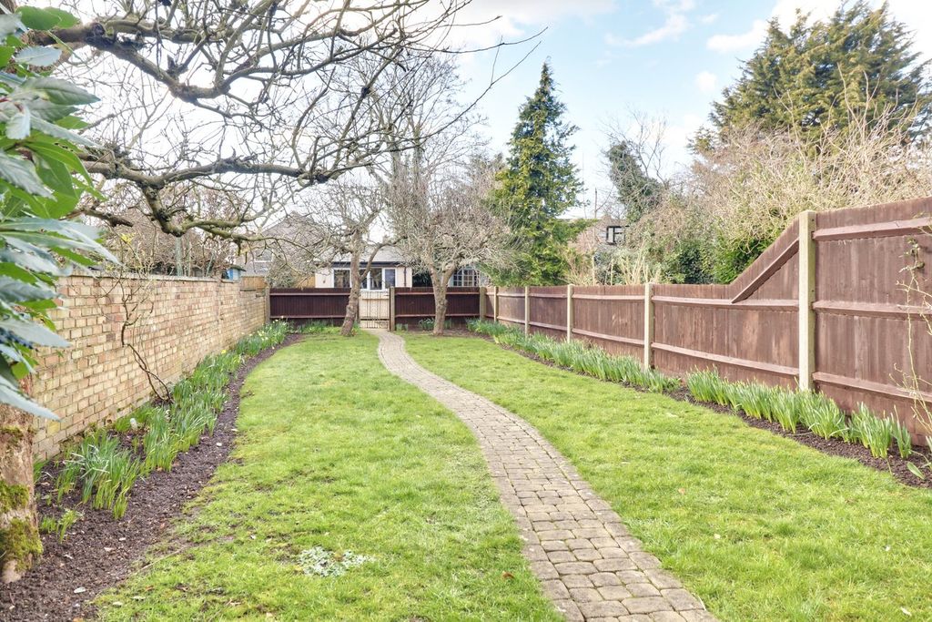 Property photo 3 of 15