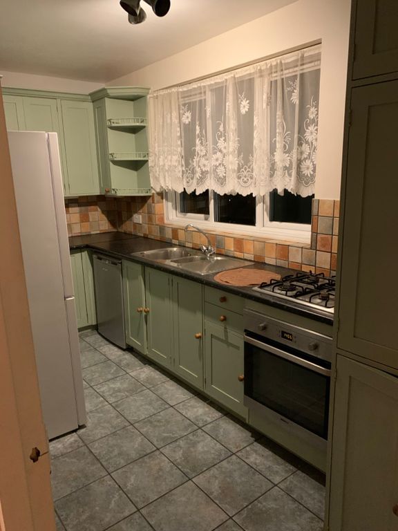 Property photo 3 of 4