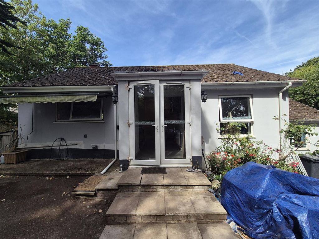 Property photo 1 of 13 Front.Jpg