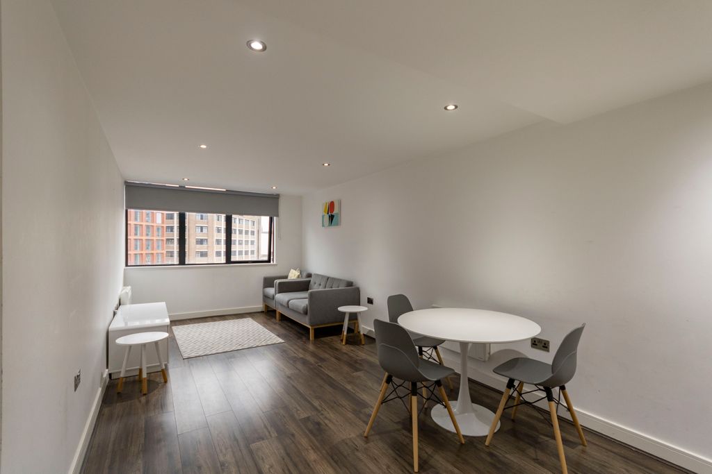 Property photo 2 of 10 Img_0563_1