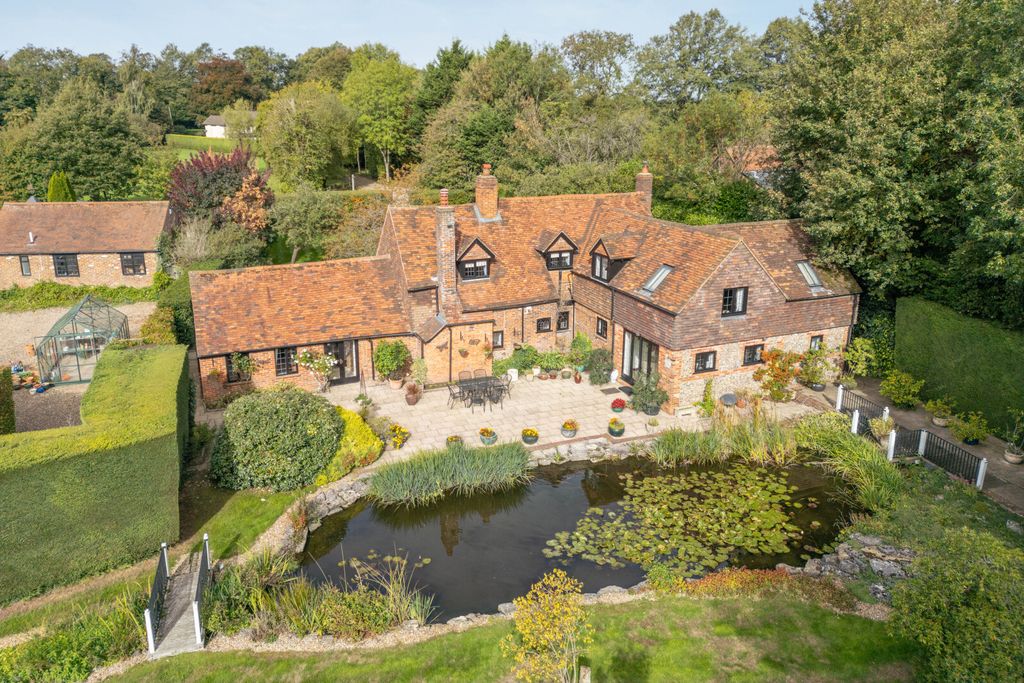 Property photo 1 of 27 Picture No. 16