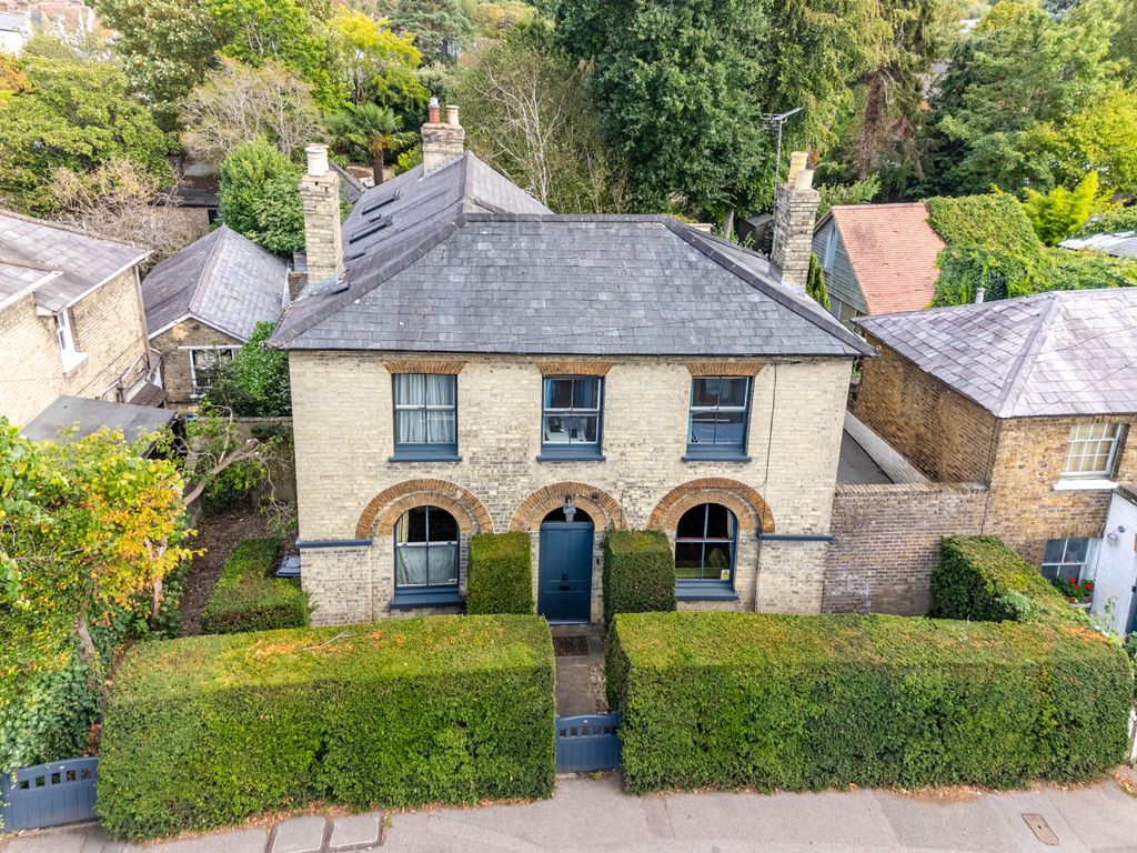 Property photo 2 of 15 Dji_20260903170615_0258_D