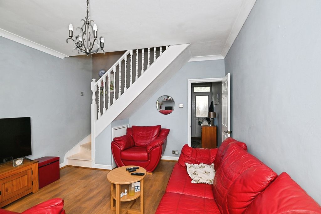 Property photo 2 of 14 Photo