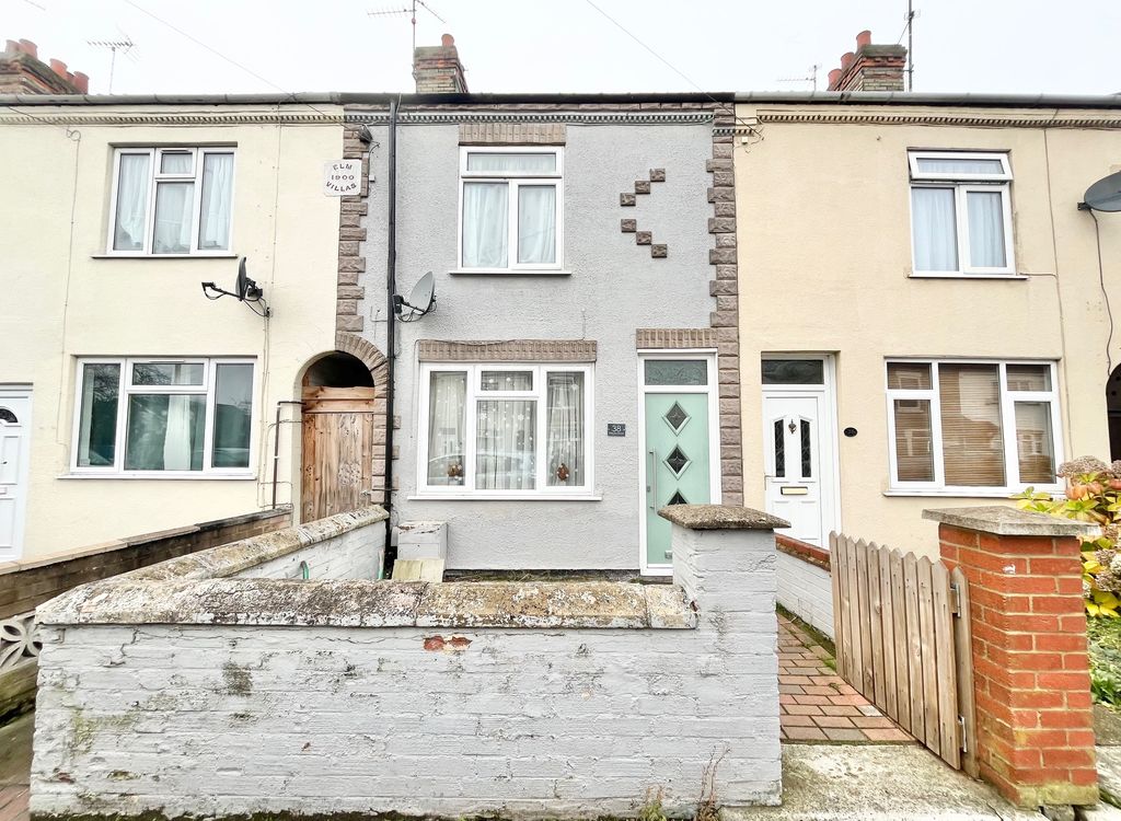 Property photo 2 of 14