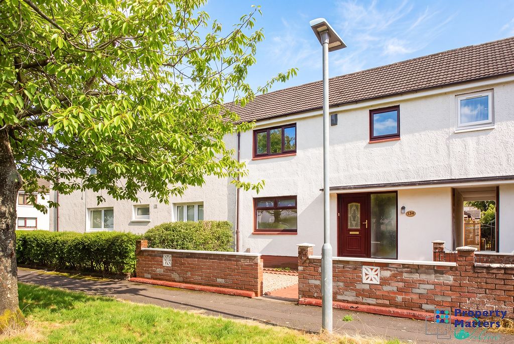 Property photo 1 of 17 2 Bedroom Terraced For Sale