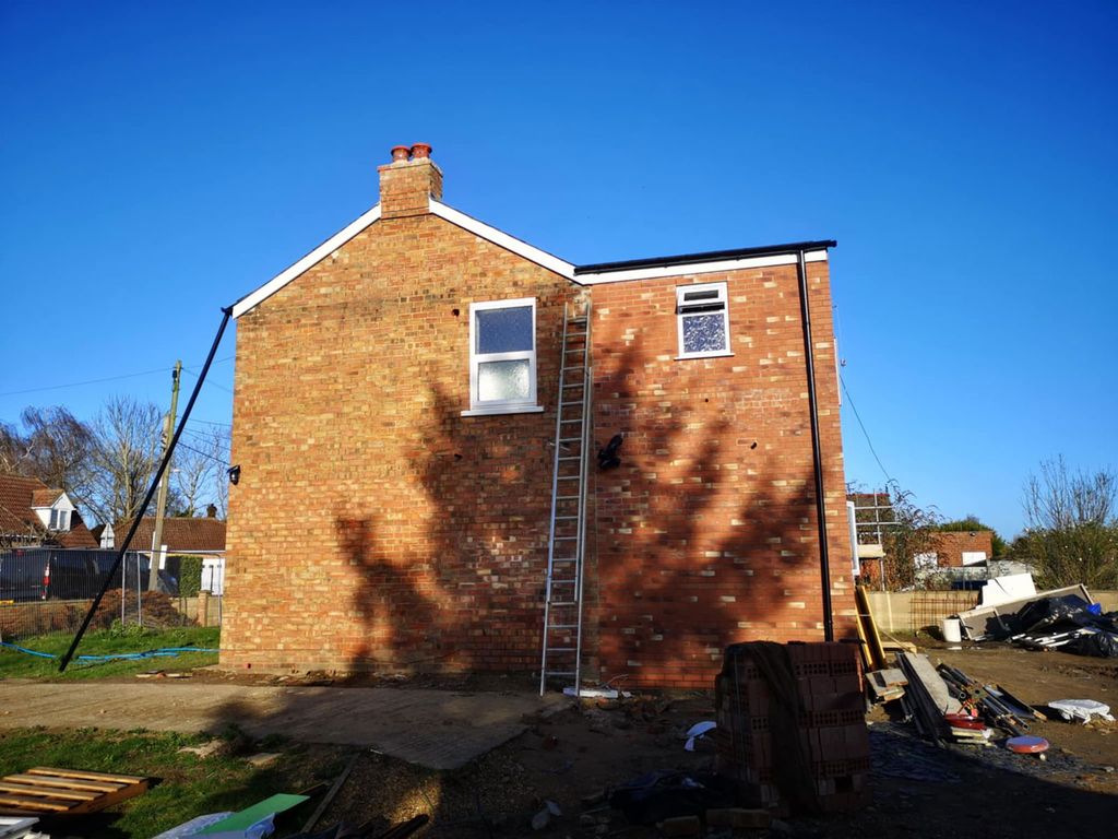 Property photo 3 of 10