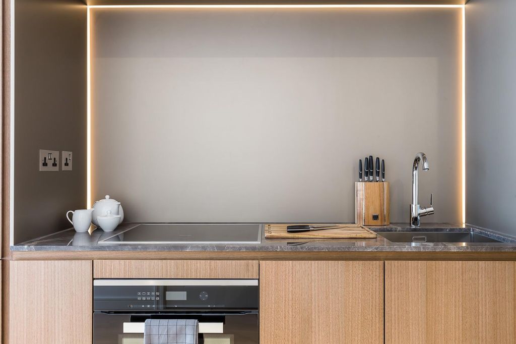 Property photo 3 of 12 Image